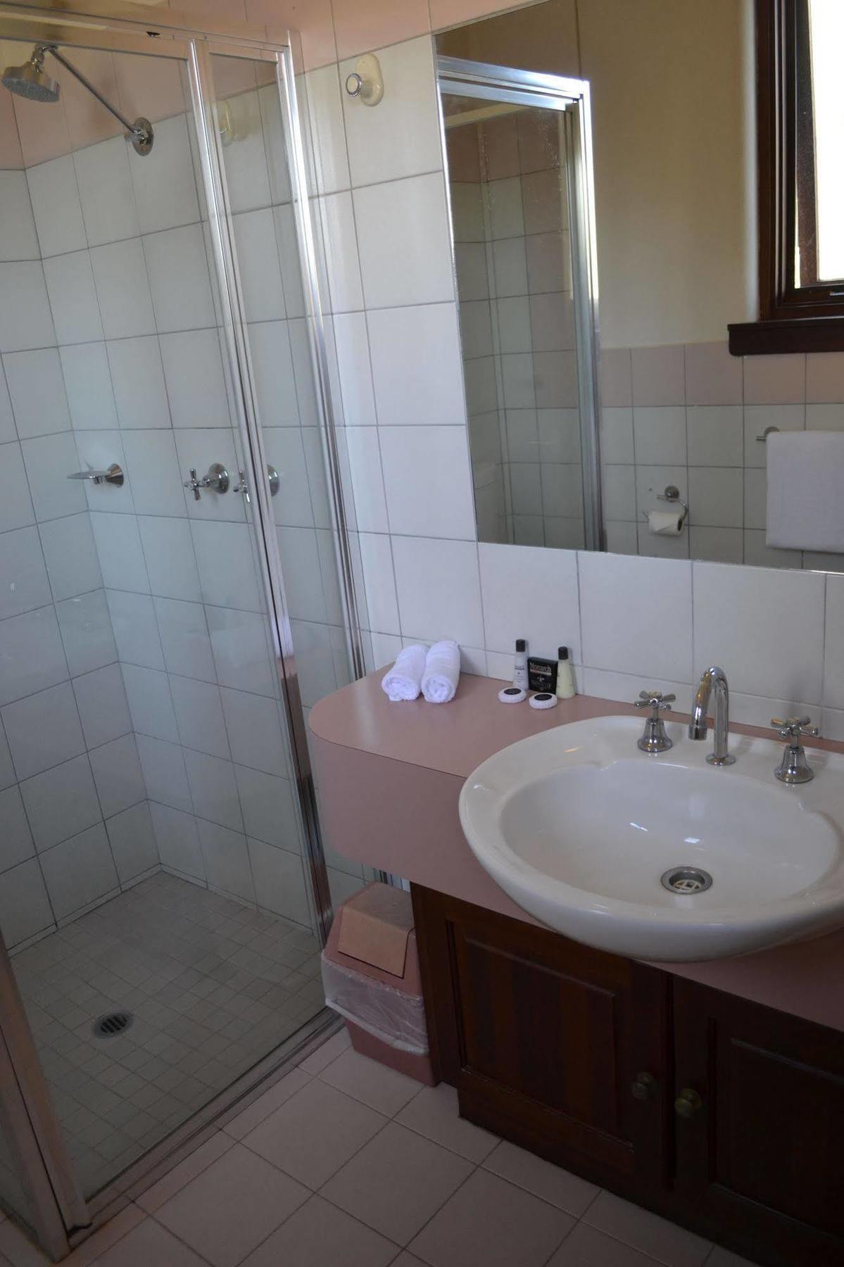 Sunnymead Hotel Aireys Inlet Buitenkant foto